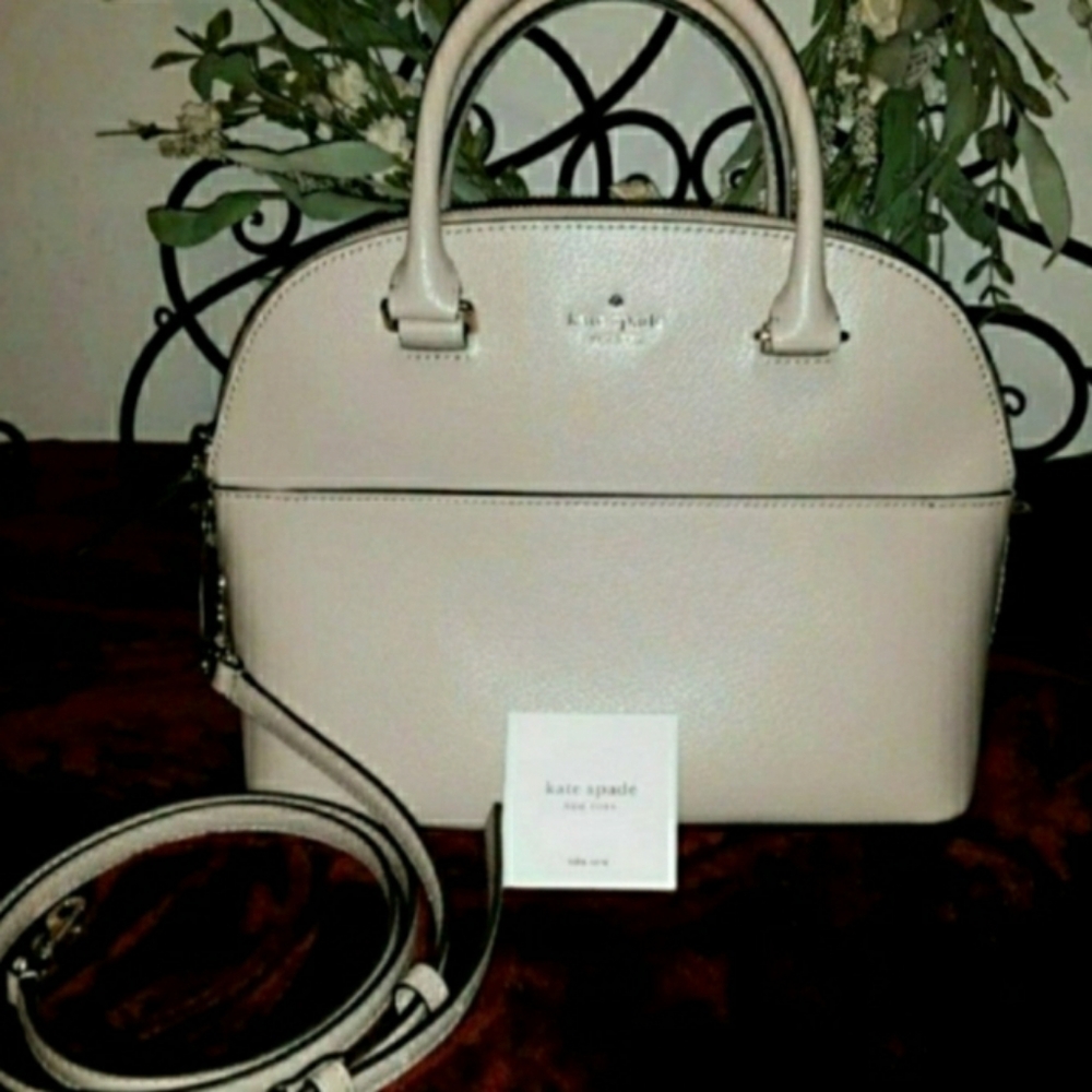 Kate Spade large Carli warm beige nwot